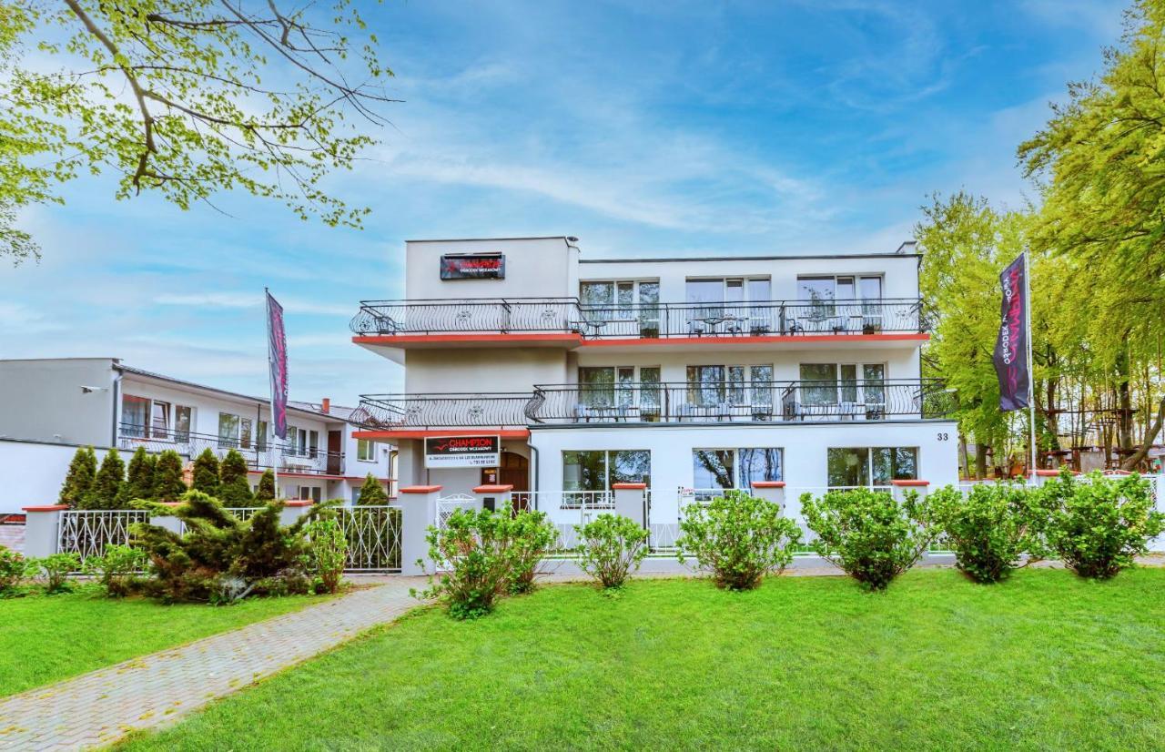 Osrodek Wypoczynkowy Champion Hotel Władysławowo Buitenkant foto